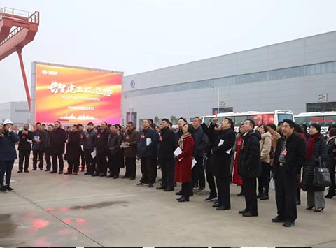 池州市人大代表、政協(xié)委員考察團(tuán)到長(zhǎng)智公司調(diào)研